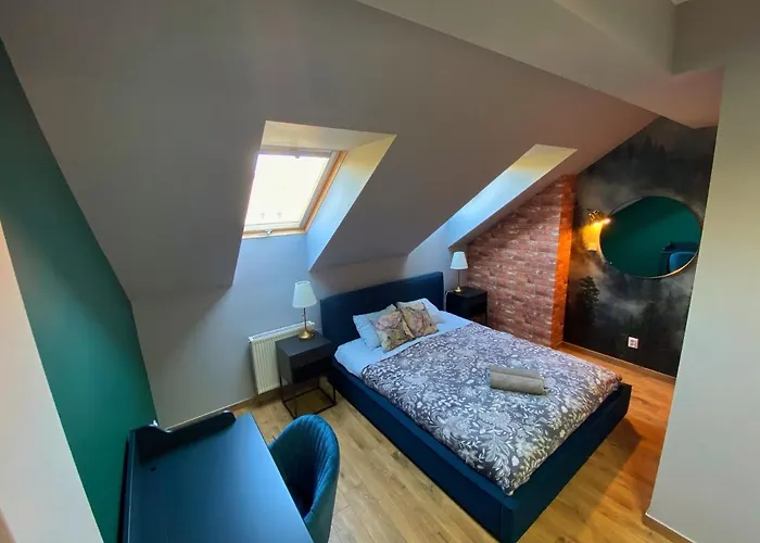 Angelika9i 3 Mountain Aparts *